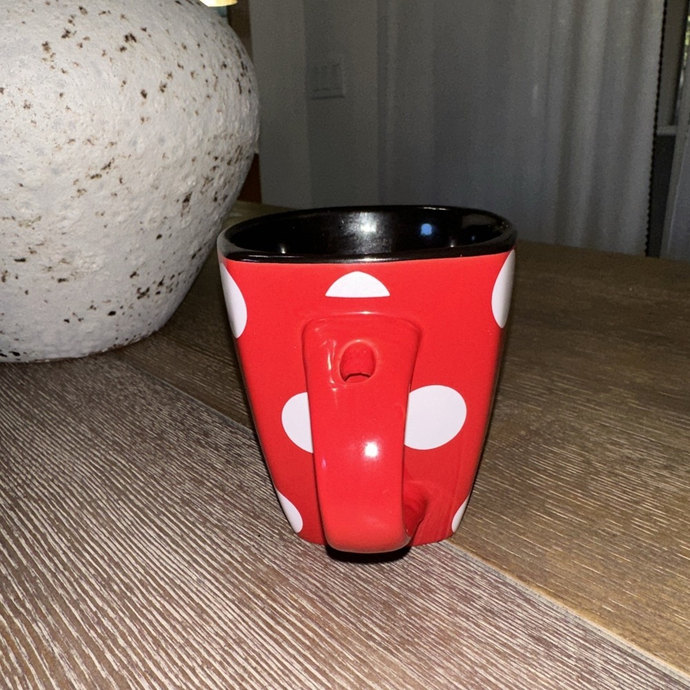 Disney Minnie Mouse Red Polka Dot Coffee Tea Mug- no spoon - Picture 3 of 6